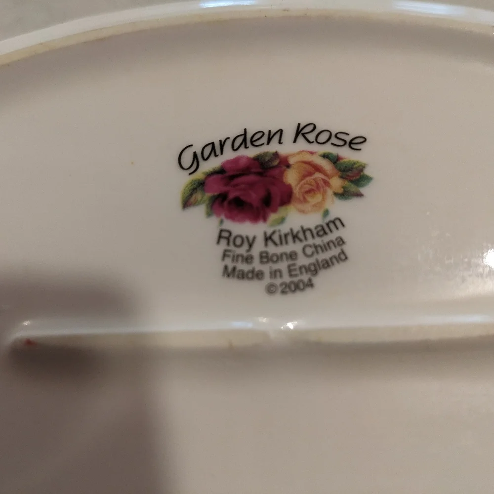 Vintage Set of 2 Serving Trays Made in England New
